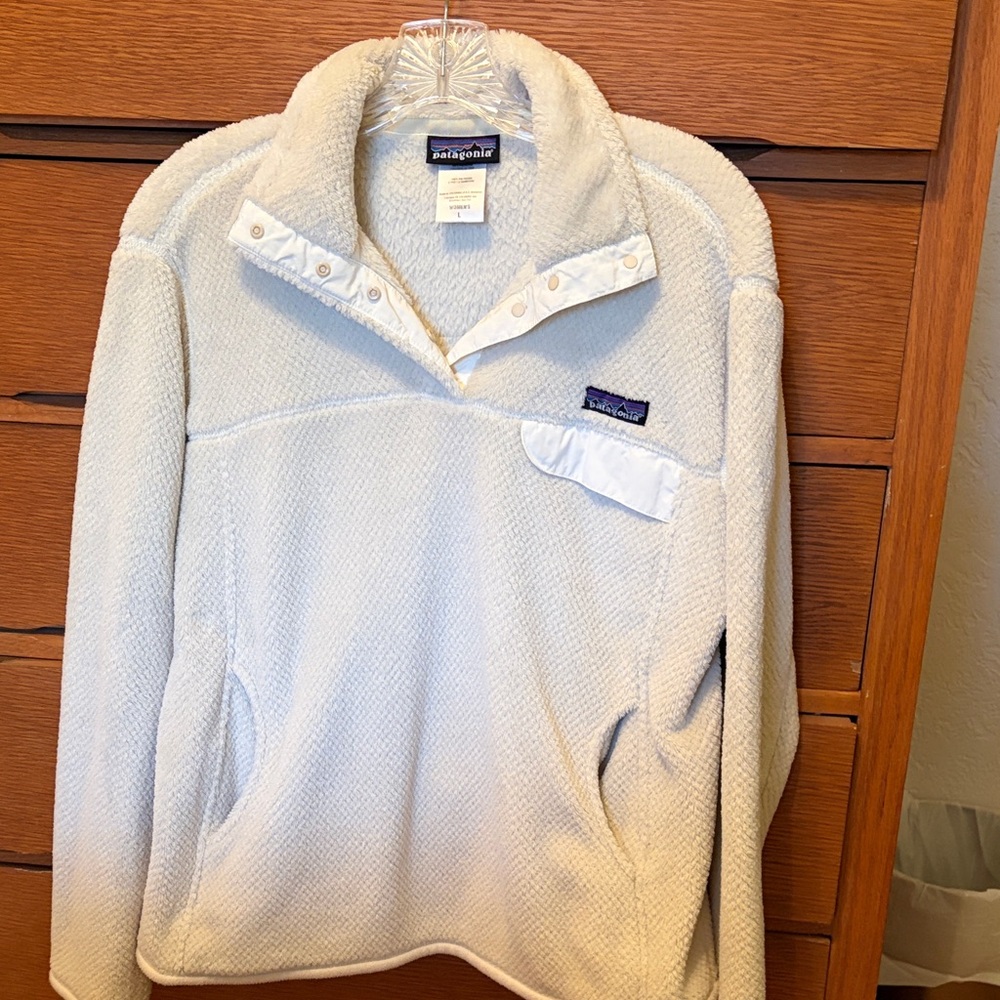 Patagonia Soft Cream Snap-T Fleece